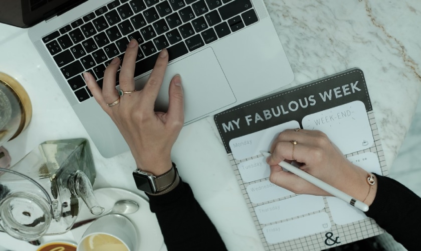 10 Ways To Manage Your Time